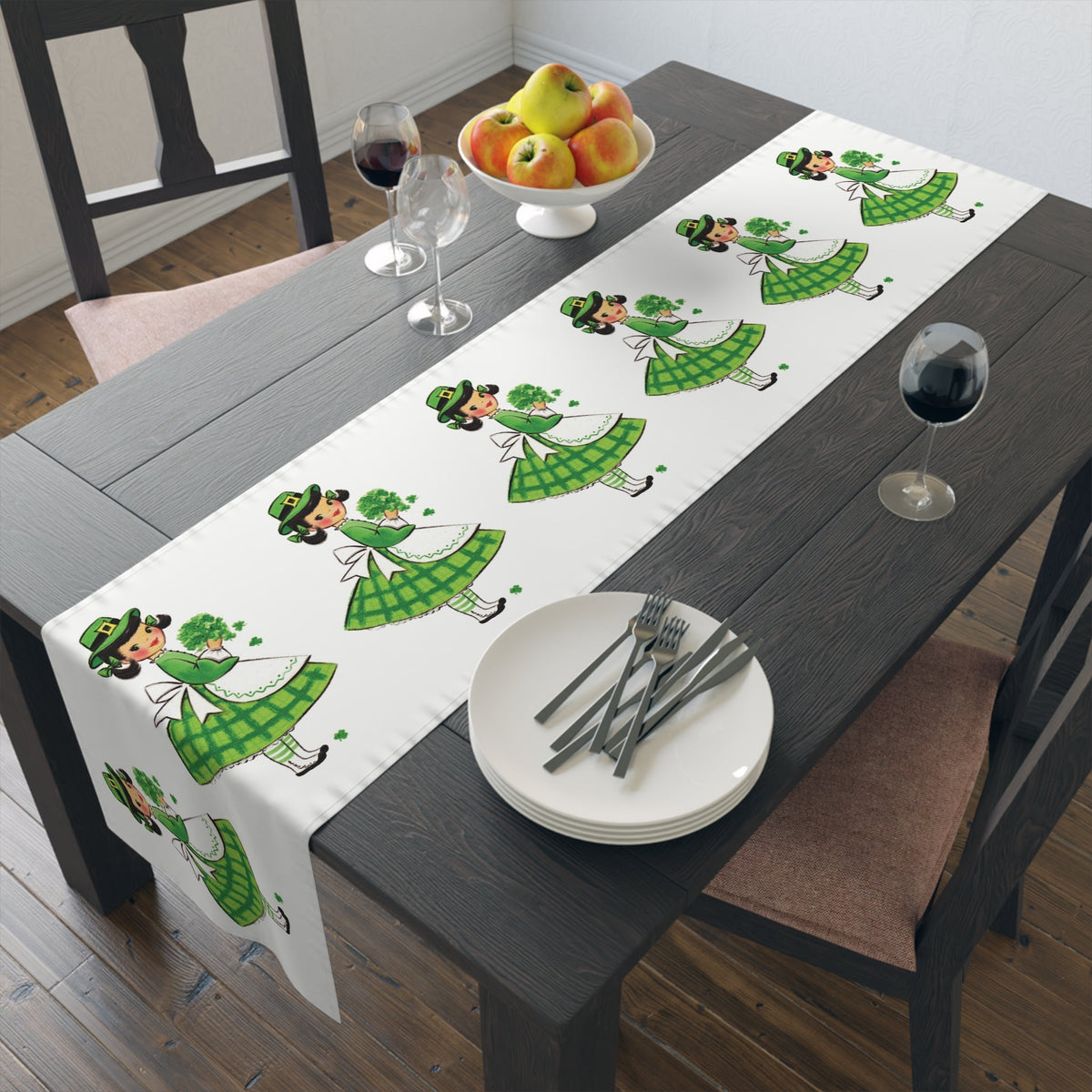 St. Patrick's Day Midcentury Table Runner