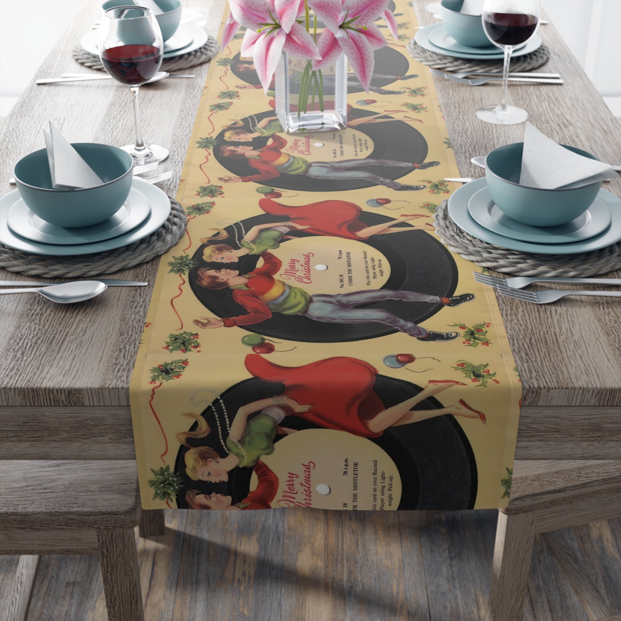 Under The Mistletoe Merry Christmas Table Runner Dancing Couple Record Retro Unique Cozy Cute Holiday Home Decor Polyester Holiday Fabric